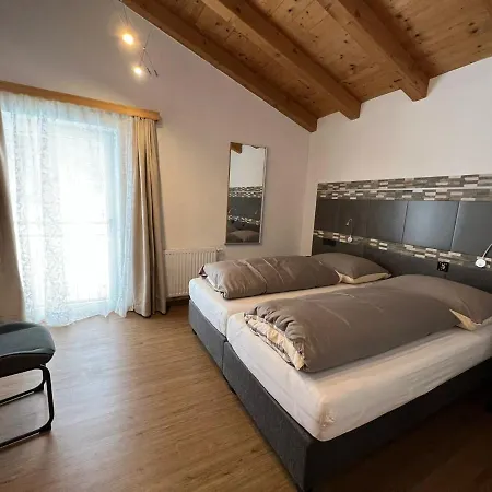 Bed & Breakfast Haus Eder Steiner Saalbach-Hinterglemm