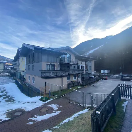 Bed & Breakfast Haus Eder Steiner *