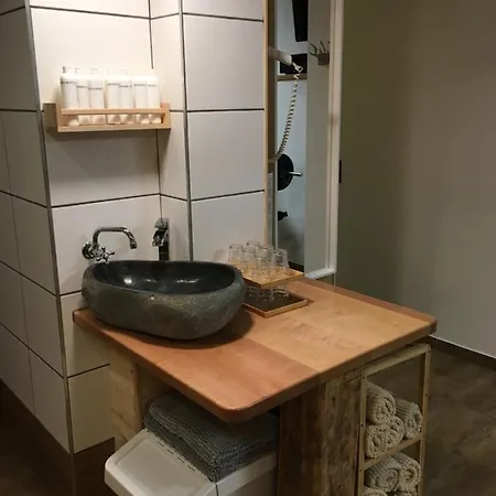 Oda ve Kahvaltı Haus Eder Steiner 4*