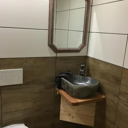 Haus Eder Steiner Oda ve Kahvaltı 4*